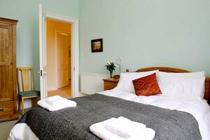 Edinburgh Chic Suite by Castle Terrace (Scotland, Moray, Castle Terrace), hotel