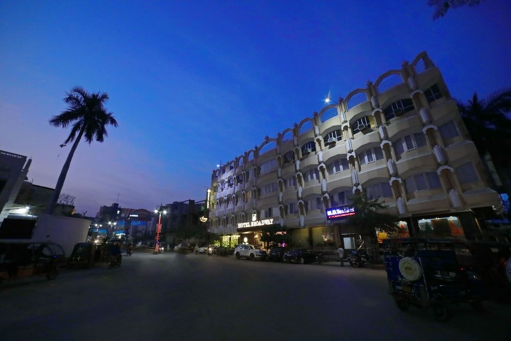 Фото New Hotel Broadway
