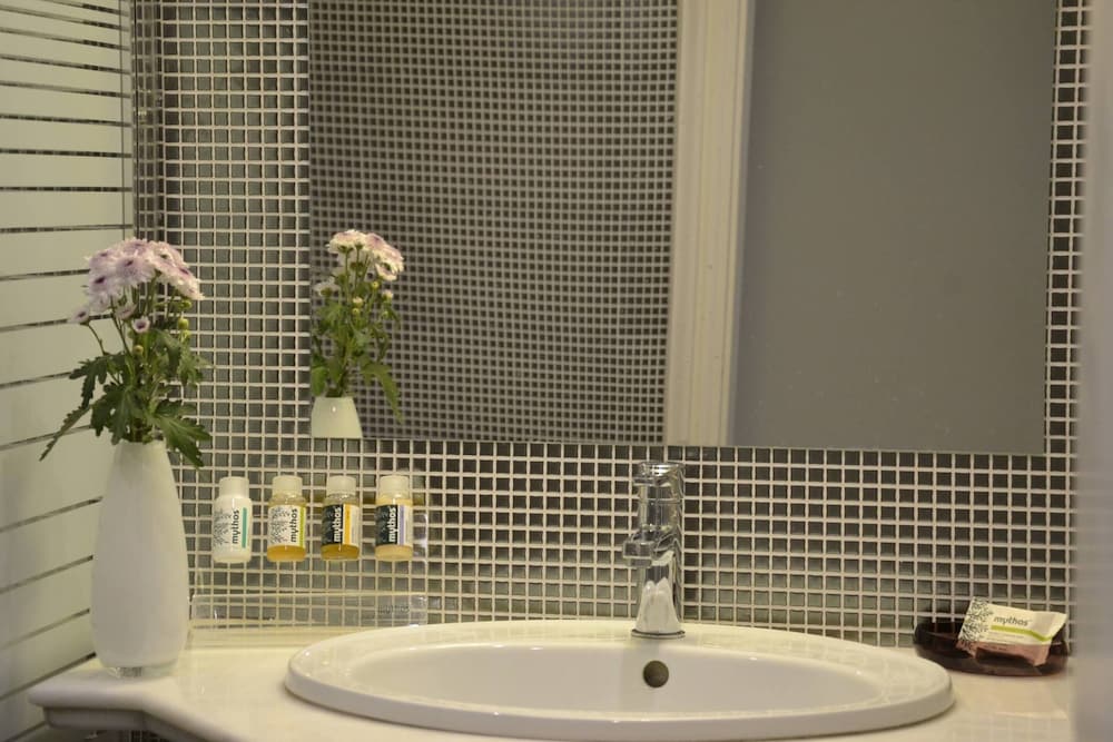 Фото Mythos Residence