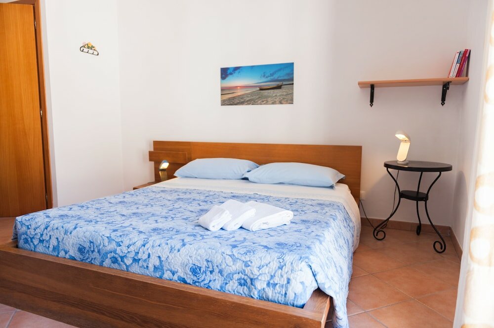 Фото Cala Dogana Guest House