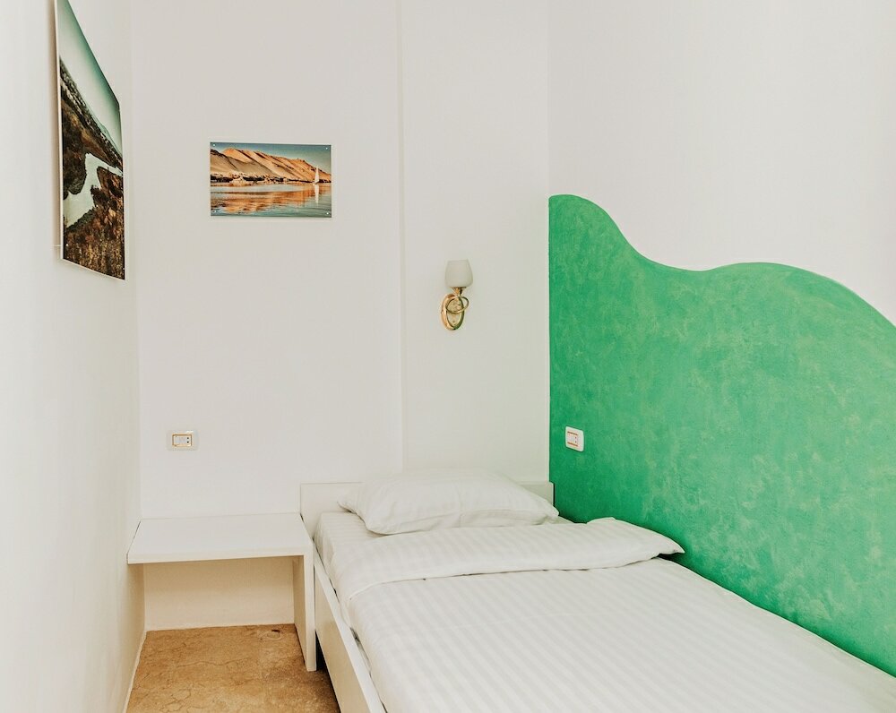 Фото Desert Moon