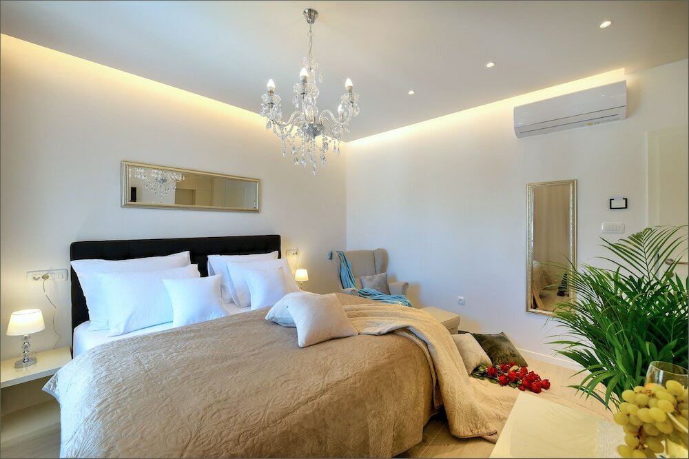 Фото VIA Porto Rooms