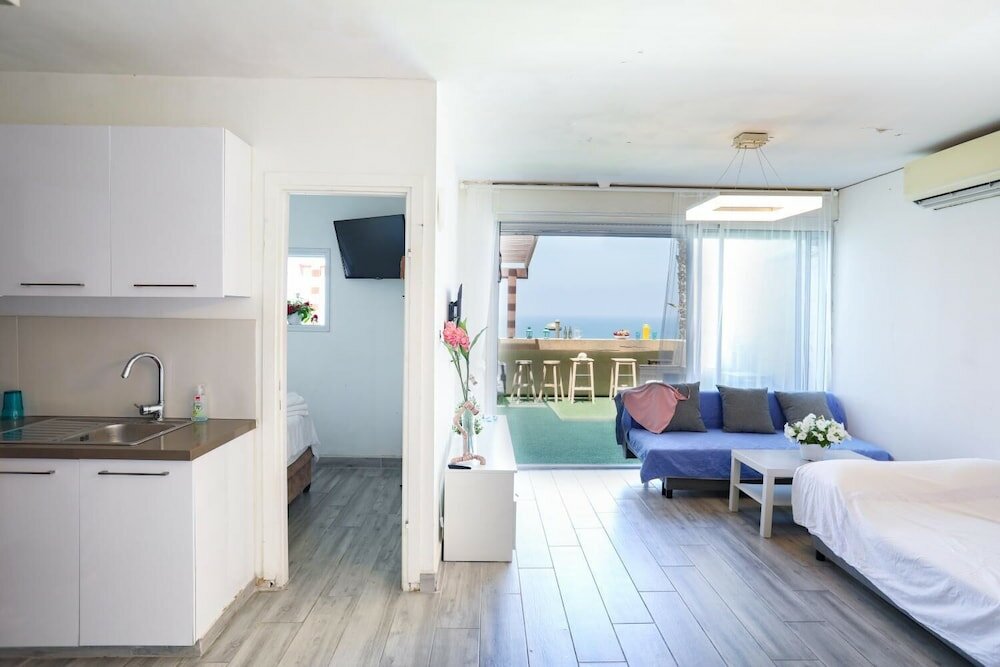 Фото The sunset suit