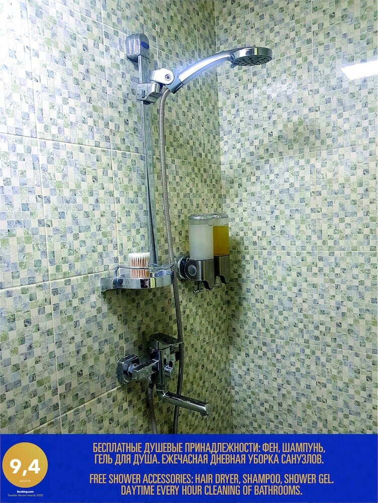 Фото L. E. S. Hostel