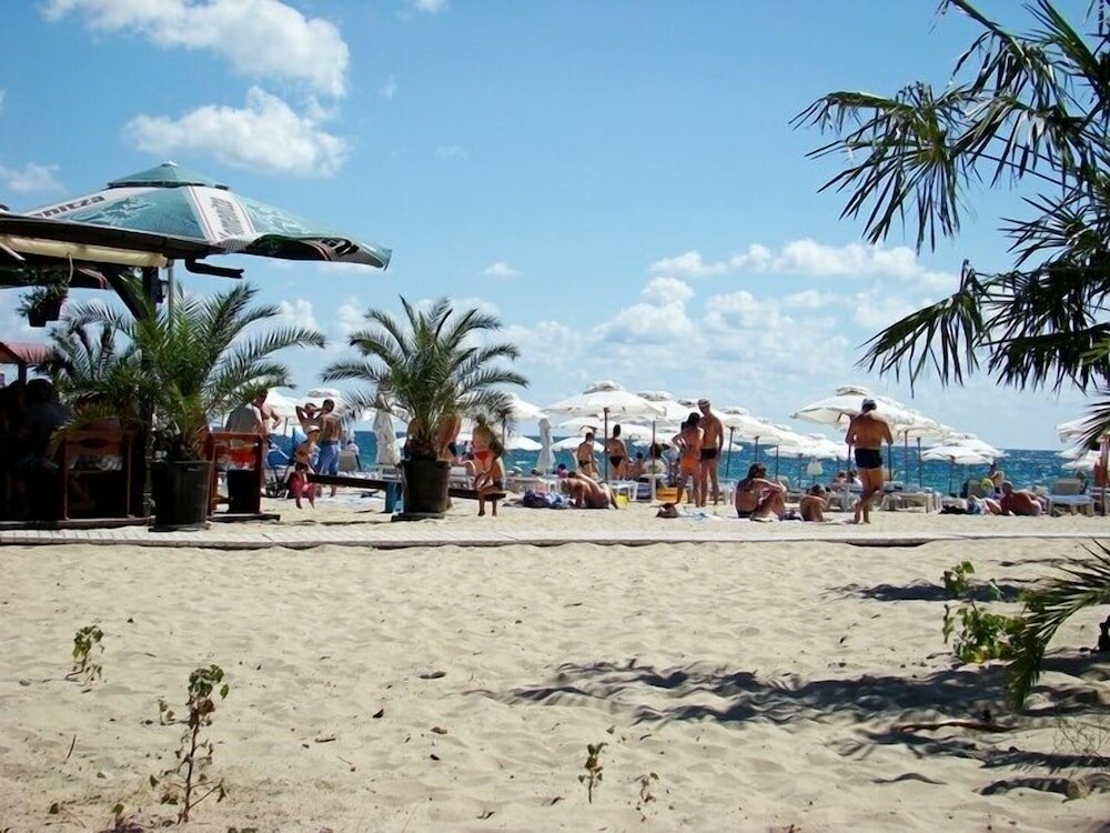 Фото отеля 3