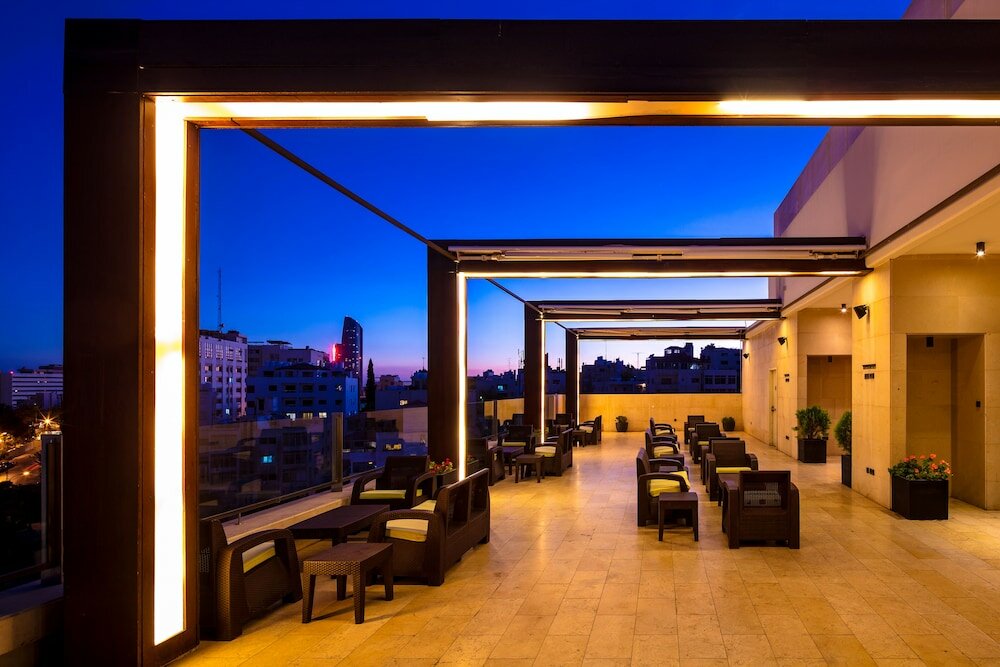 Фото Corp Amman Hotel
