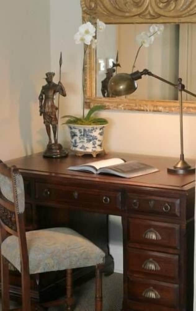 Фото Morrells Boutique Guest House