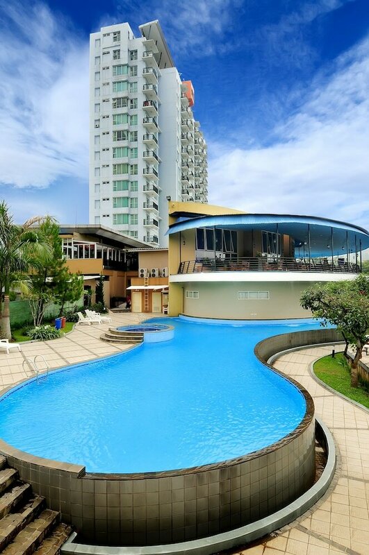 Гостиница Marbella Suites Bandung