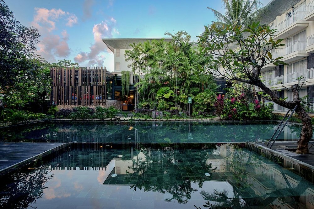 Фото Отель The 101 Bali Fontana Seminyak