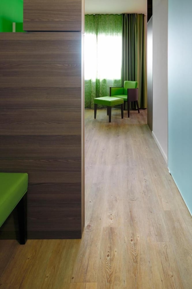 Фото Bonnox Boardinghouse & Hotel