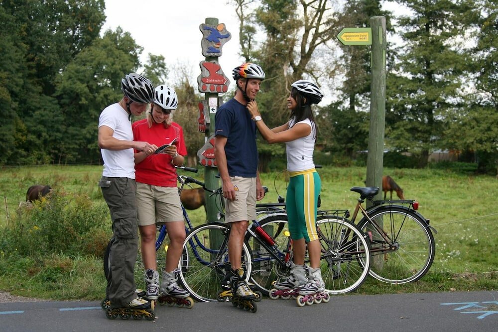 Фото Hotel Märkischer Hof