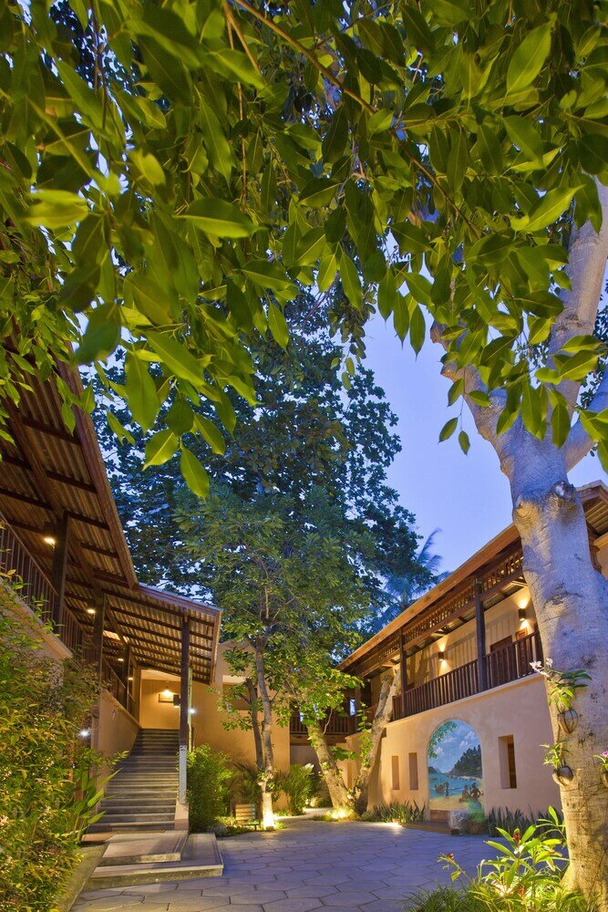 Фото Buri Rasa Koh Phangan