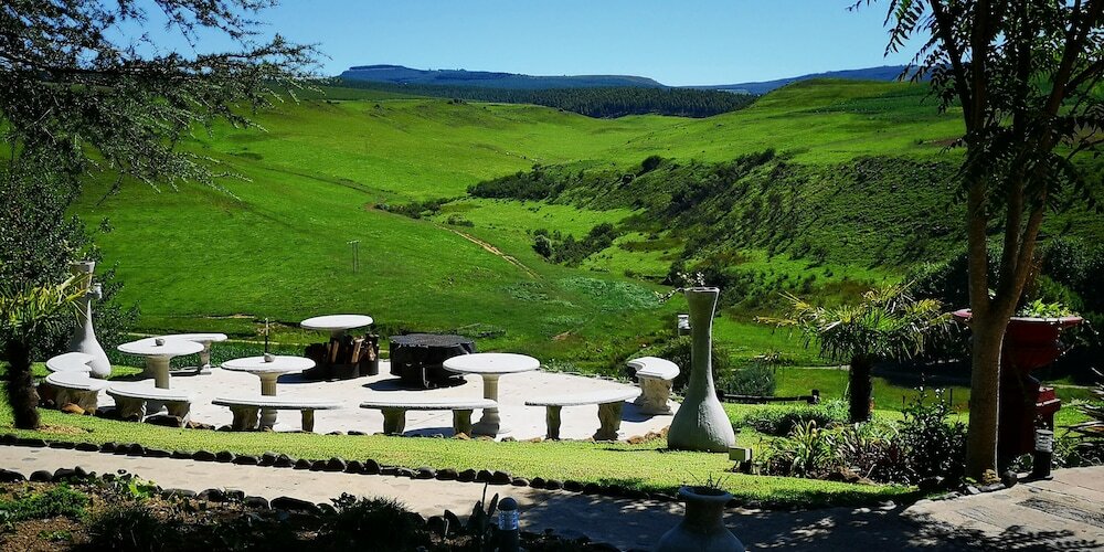 Фото Amazian Mountain River Lodge