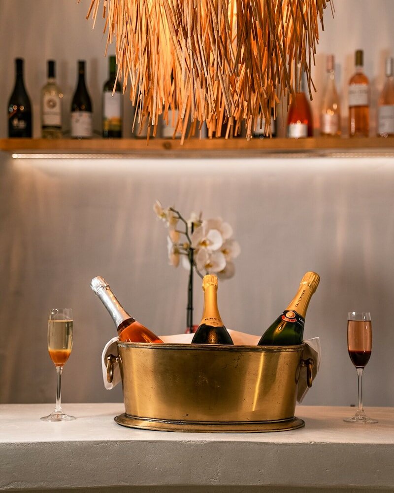 Фото Koukoumi Vegan Boutique Hotel