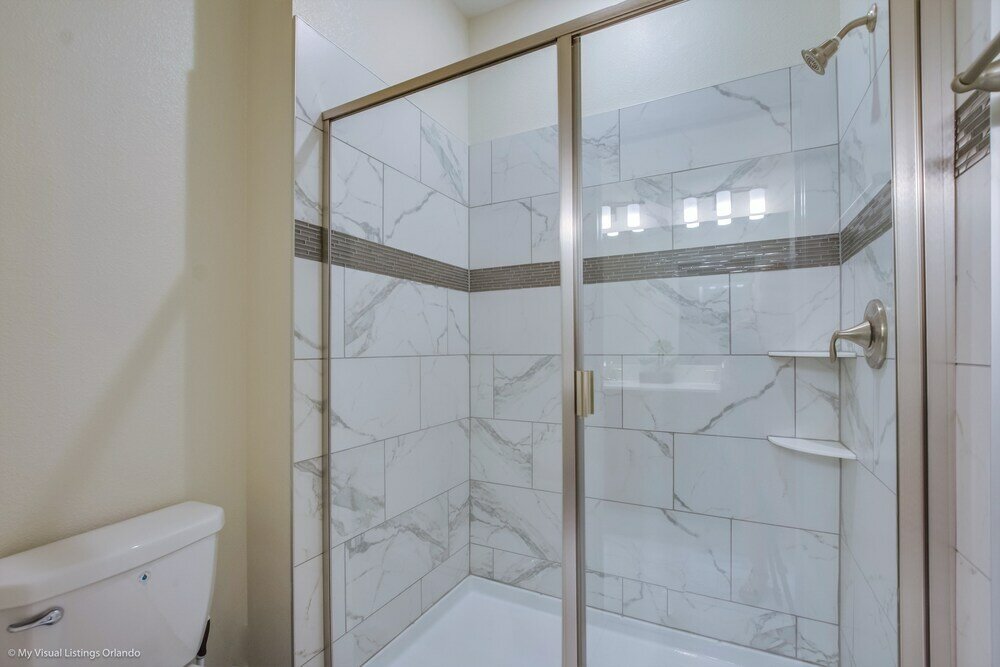 Фото 6 Bedroom Fiji Model at Champions Gate