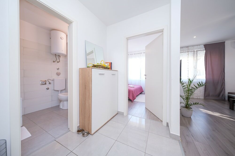 Фото Split City Apartment