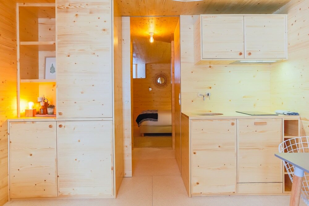 Фото Mac003 · Macario Wood Apartment Netflix