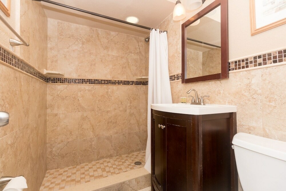 Фото 457 City View Hollywood Beach Resort