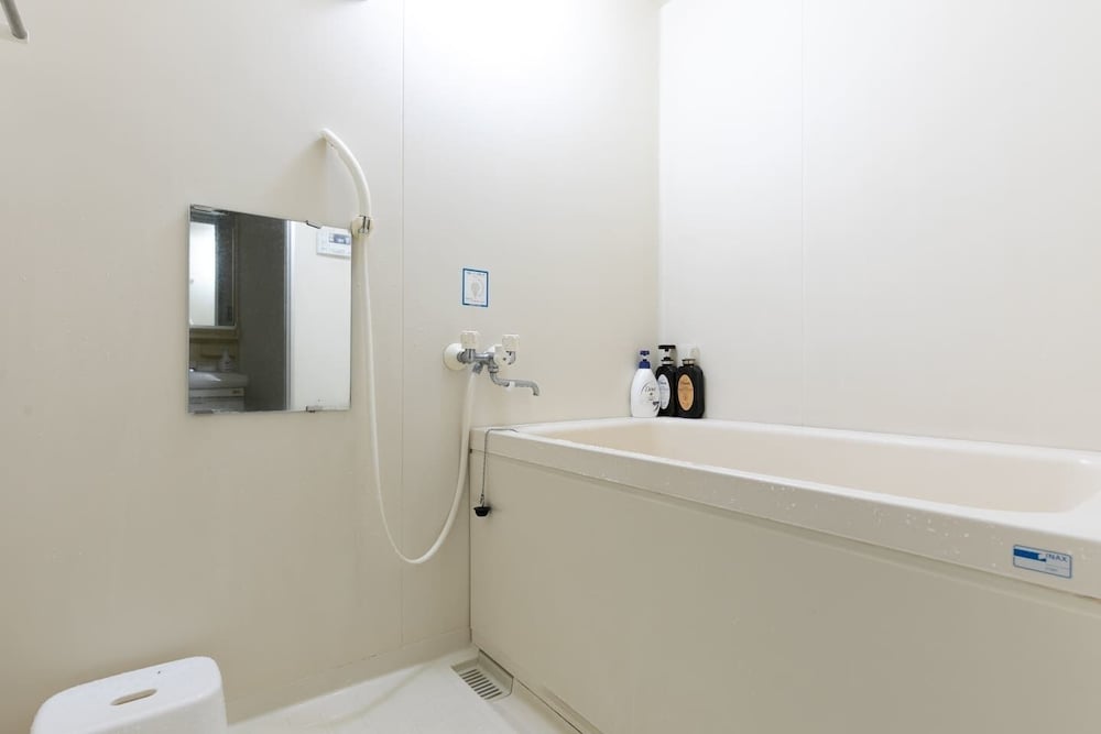 Фото Komagome Colorbee Hostel