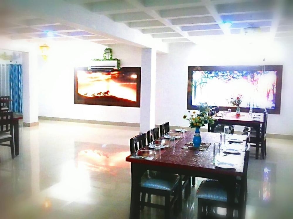 Фото Hotel Greenwood