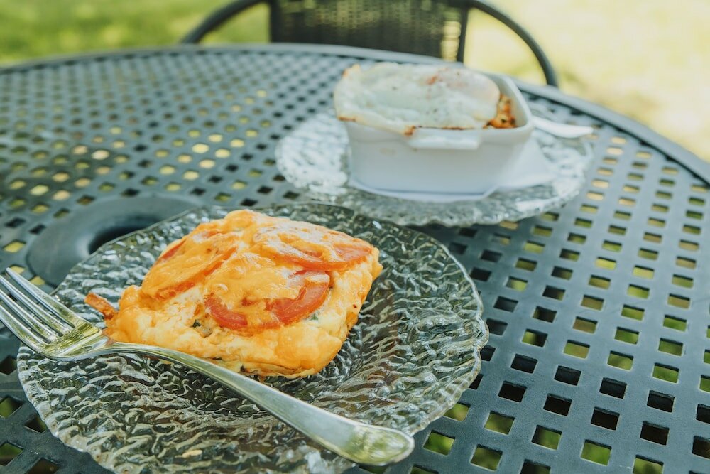 Фото Alpine Bed and Breakfast