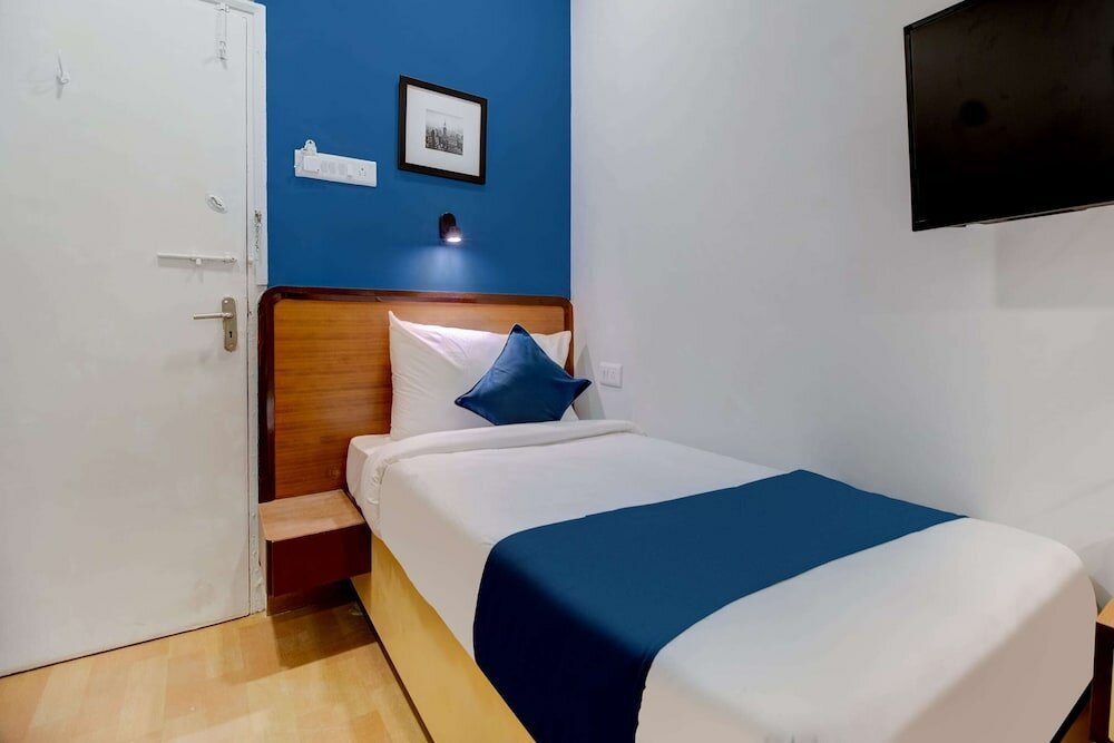 Фото Silverkey Executive Stays 48199 Palkhi Chembur