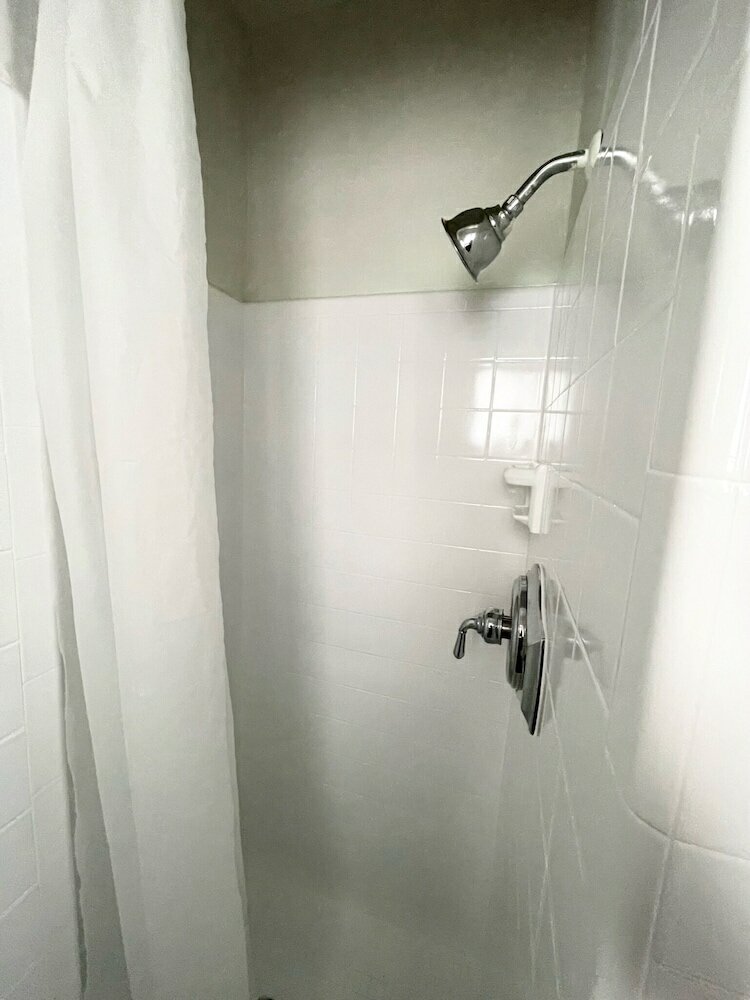 Фото Tropic Isle Beach Resort