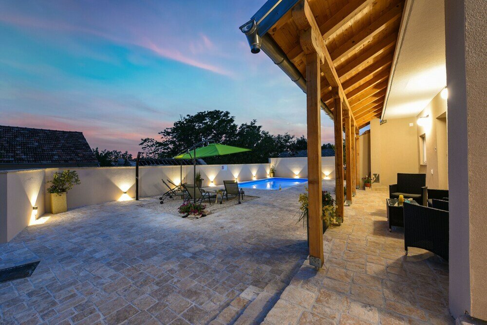 Фото Villa Mandarin