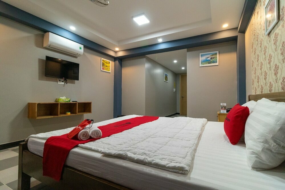 Hotel RedDoorz Plus near Vincom Go Vap 3, Ho Chi Minh, photo