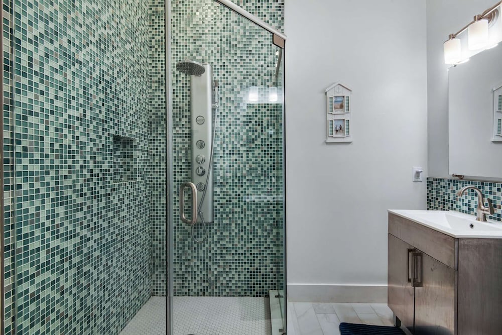 Фото Parrotdise on the Gulf