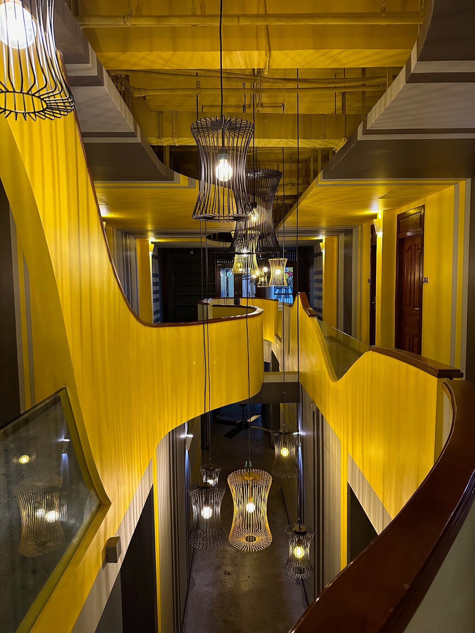 Фото The Twizt Lifestyle Hostel