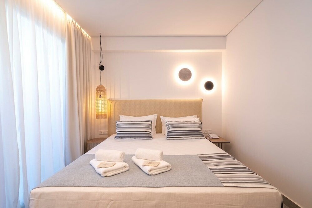 Фото Mirablue Luxury Residences