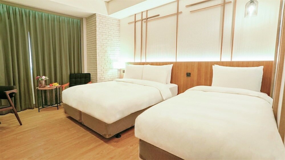 Фото Hej Taipei Arena Hotel