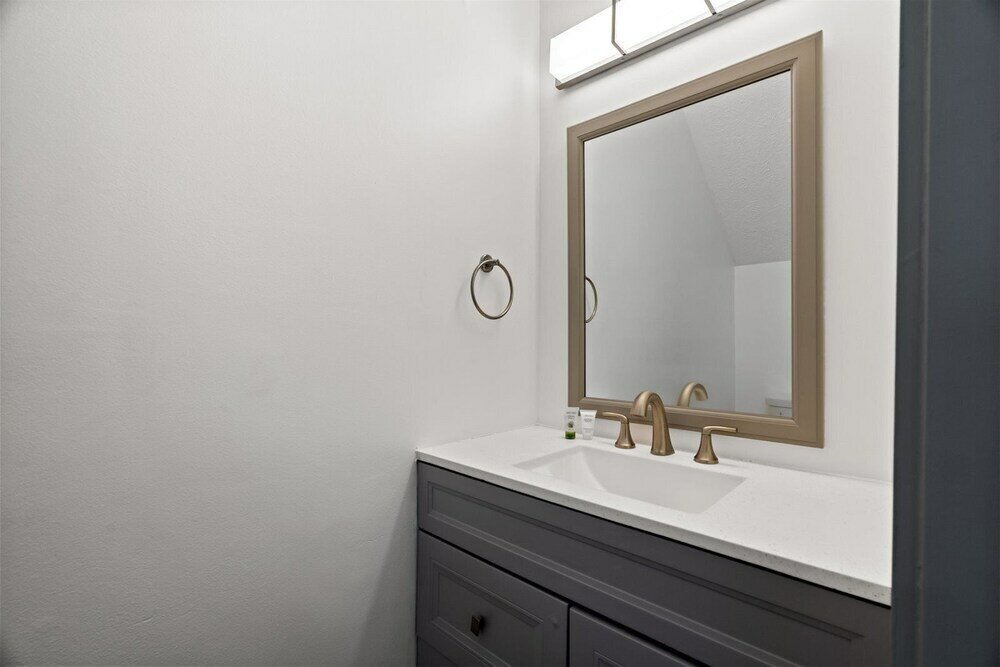 Фото 131 Kimberly Drive