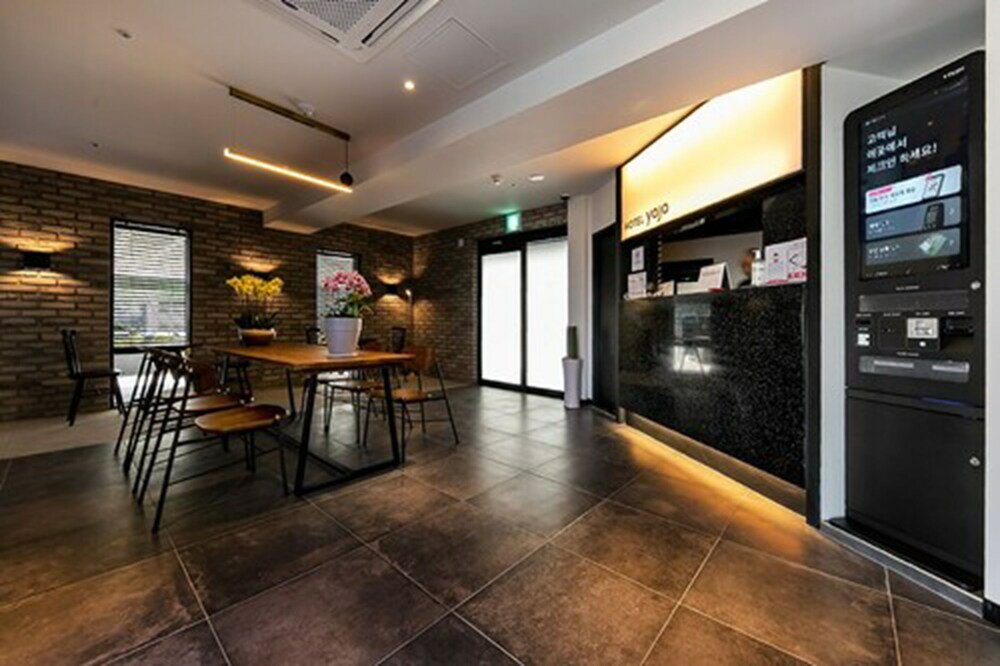 Фото Hotel YaJa Masan Odong