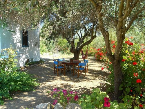 Гостиница Beautiful Country Home on Syros Island, Greece