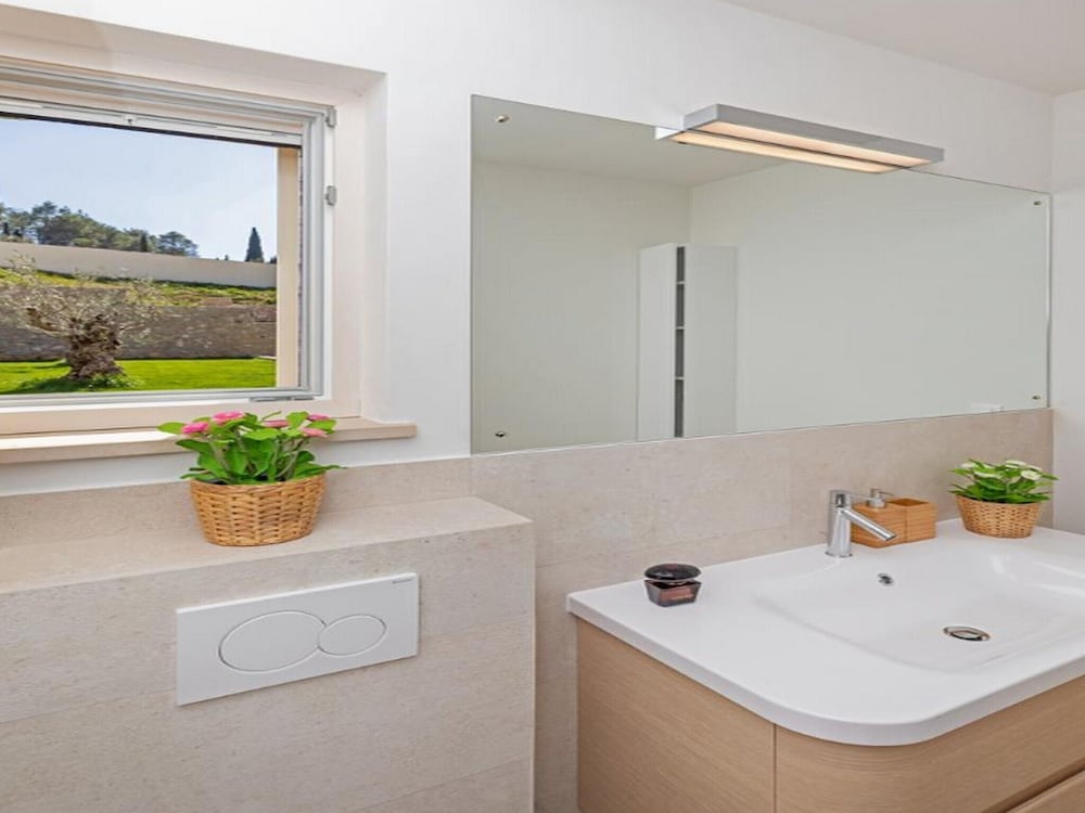 Фото Villa Doline