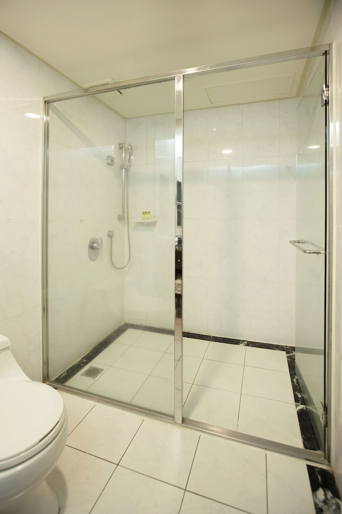 Фото Hej Taipei Arena Hotel