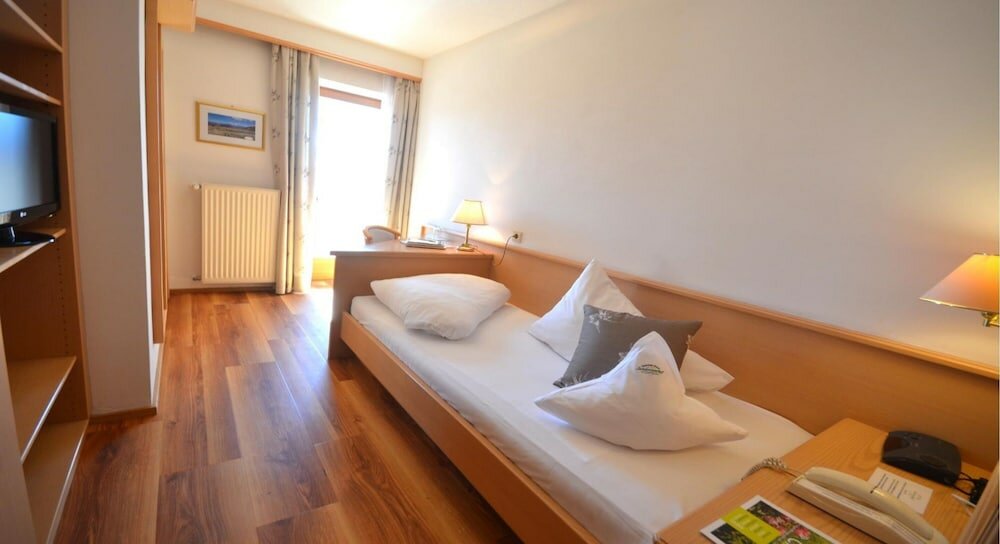 Фото Granpanorama Wellness Hotel Sambergerhof