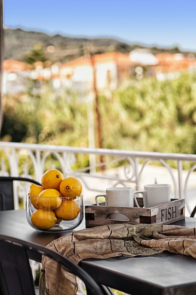 Фото Asprolithos Studios