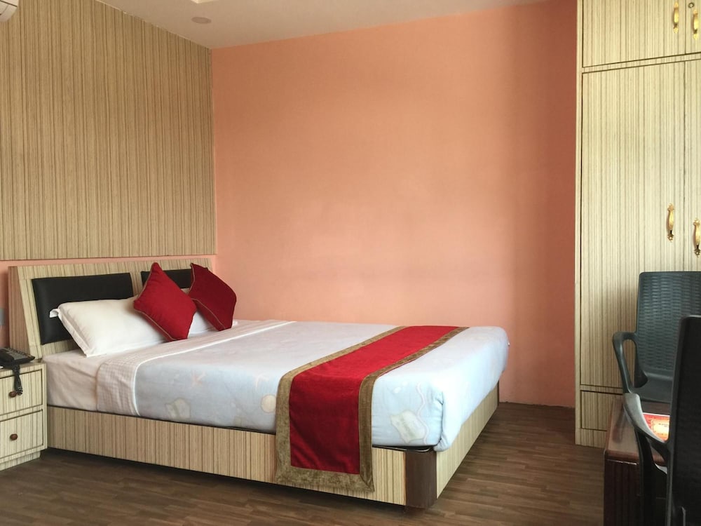 Фото Airport Hotel