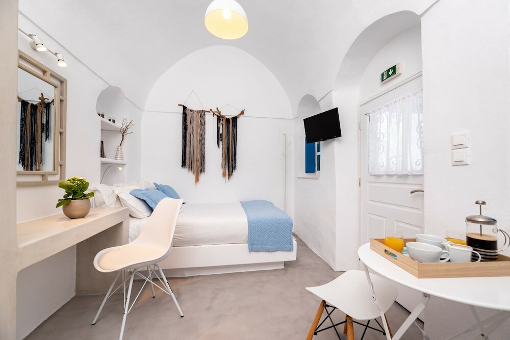 Фото Santorini Caves