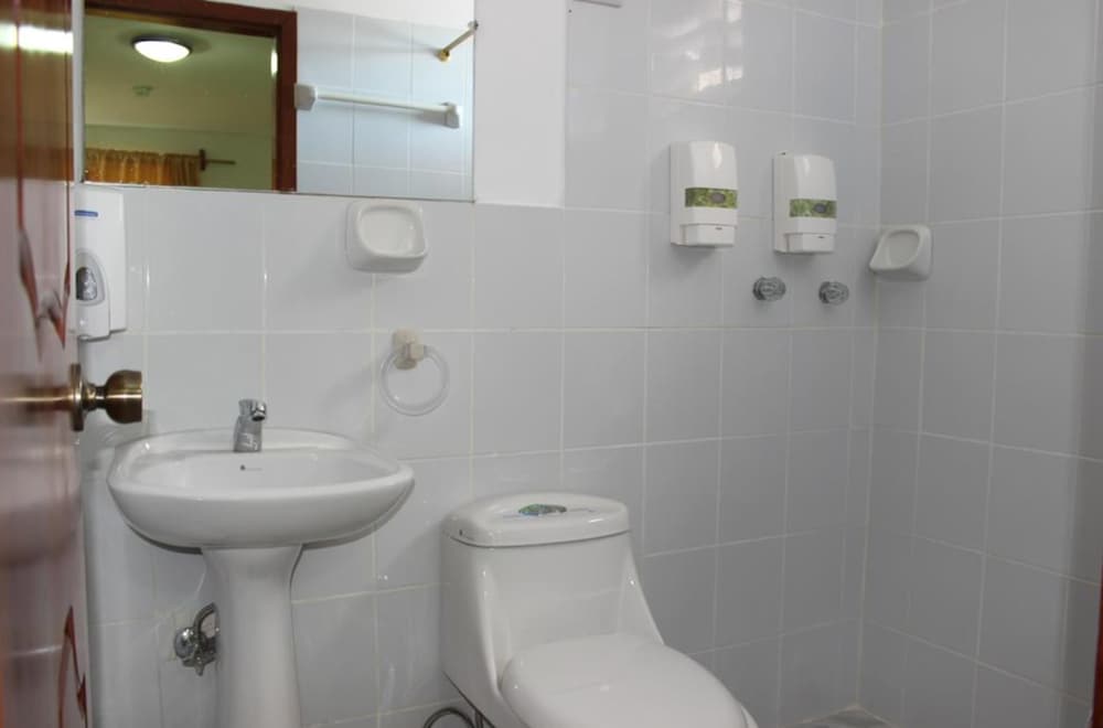 Фото The Island Home