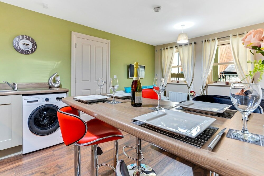 Фото The Ship's Key Aparthotel