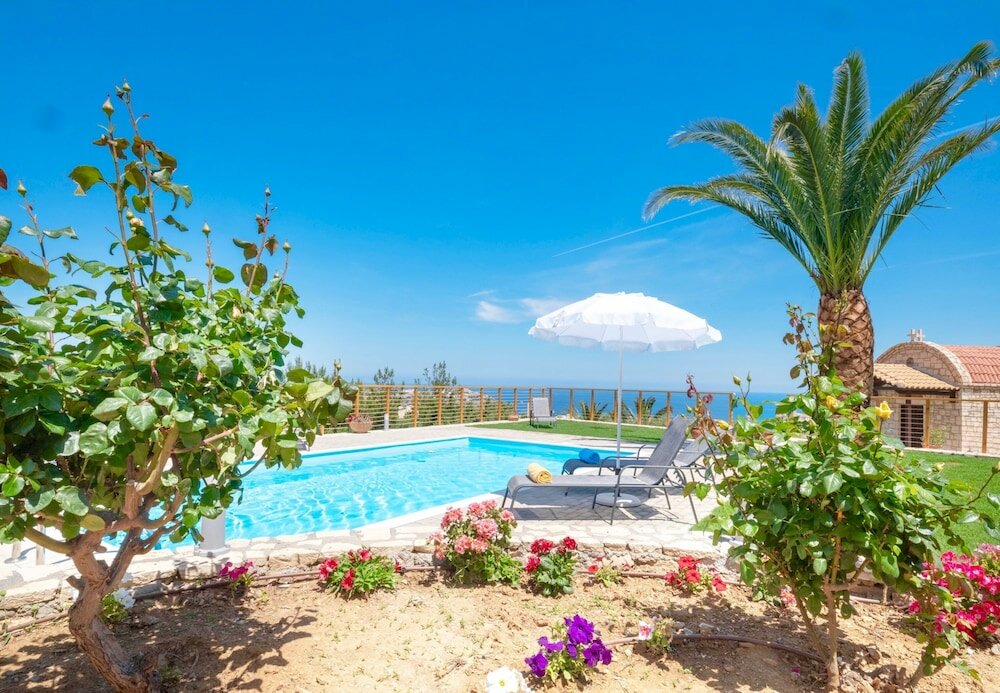 Фото Villa Lygaria