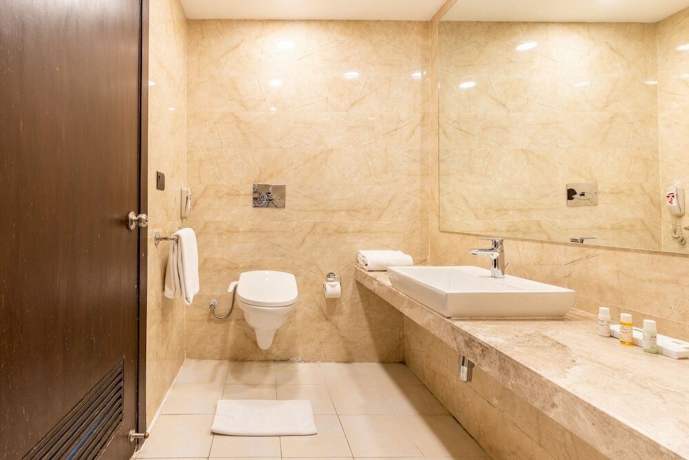 Фото Soaltee Westend Premier