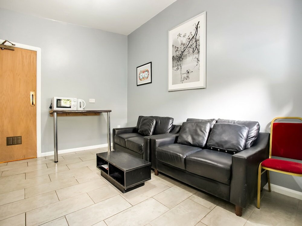 Фото Clifton Mount Hotel