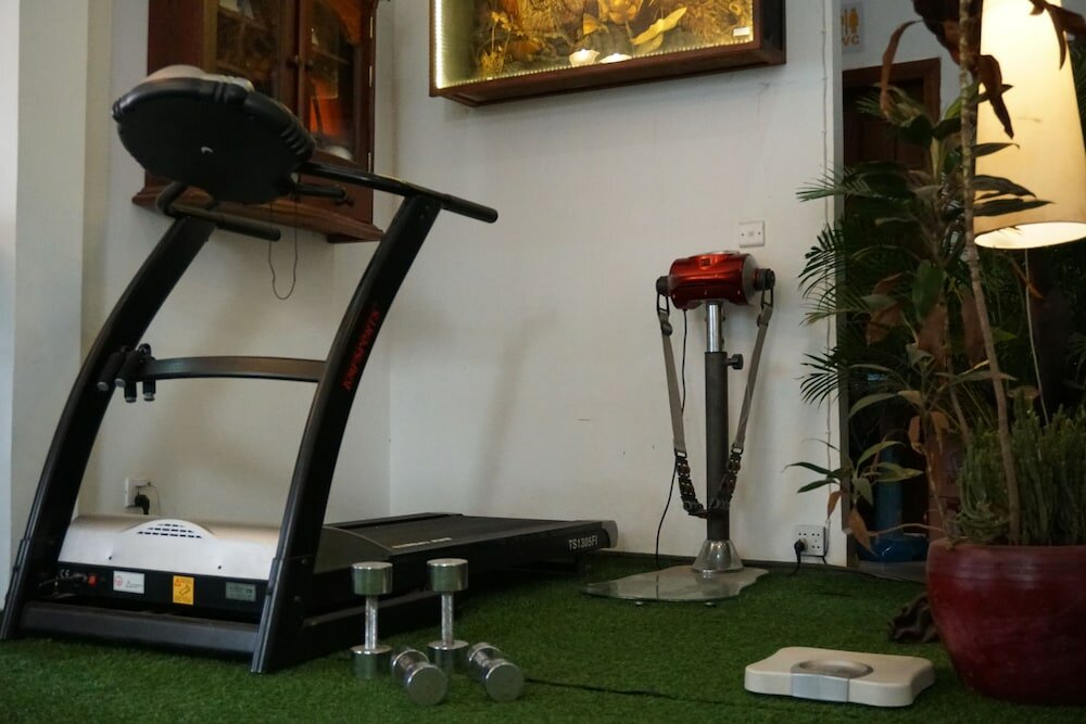 Фото WoodrootsBanteaychhmar