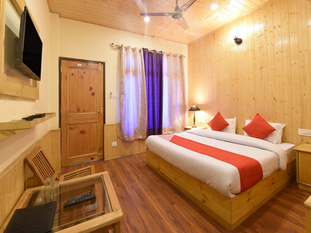 Фото Oyo Parth Regency