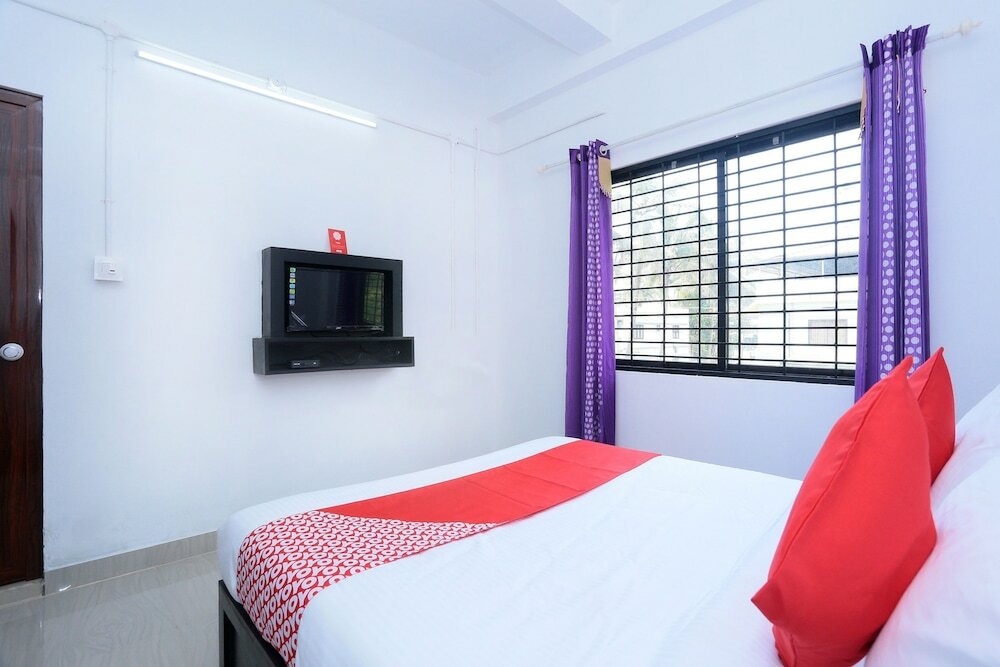 Фото Oyo 17186 Sunshine